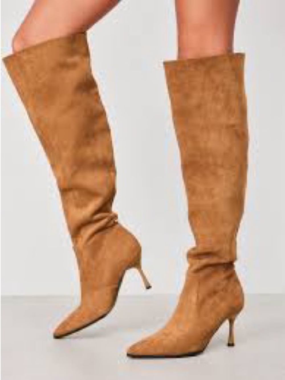 NWT FAUX SUEDE STILETTO
RUCHED KNEE HIGH
BOOTS